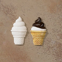 8203 - ICE CREAM CONE BISQUIE